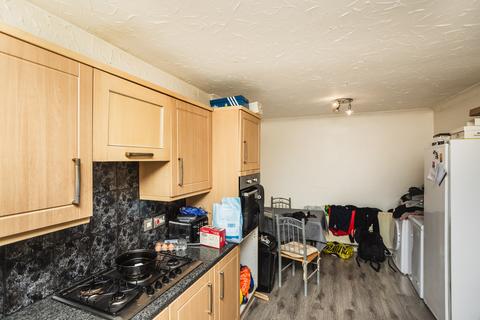 3 bedroom terraced house for sale, Fenton Way, Rotherham S61