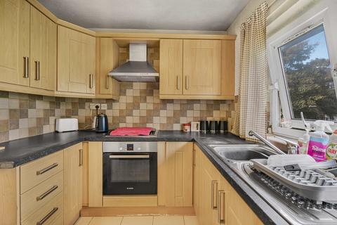 1 bedroom flat for sale, Vincent Avenue, Oldham OL4