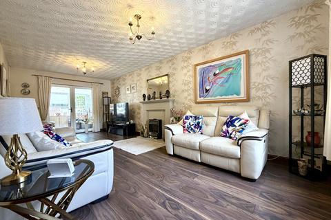 4 bedroom detached house for sale, Tramroadside, Quakers Yard CF46