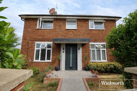 Ayot Path, Borehamwood, Hertfordshire, WD6