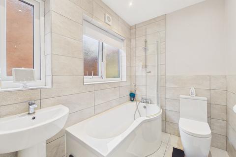 2 bedroom ground floor flat for sale, York Street, Pelaw, NE10