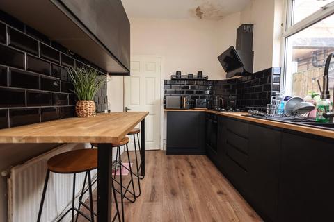 3 bedroom terraced house for sale, Poplar Road, Smethwick, West Midlands, B66