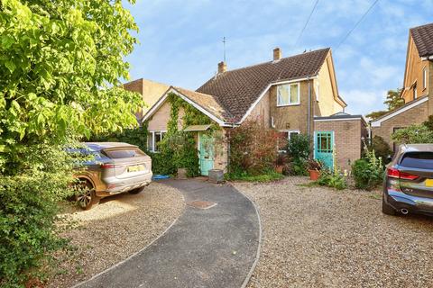4 bedroom detached house for sale, Peterborough Road, Peterborough PE5