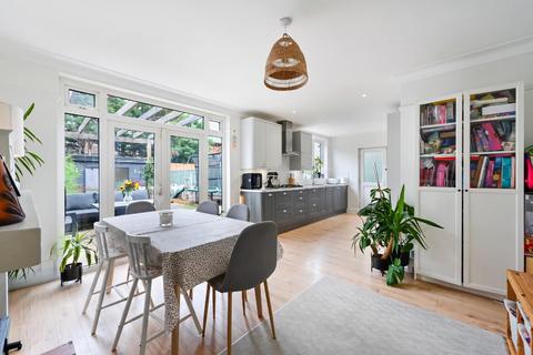 4 bedroom semi-detached house for sale, Gosfield Road, Epsom