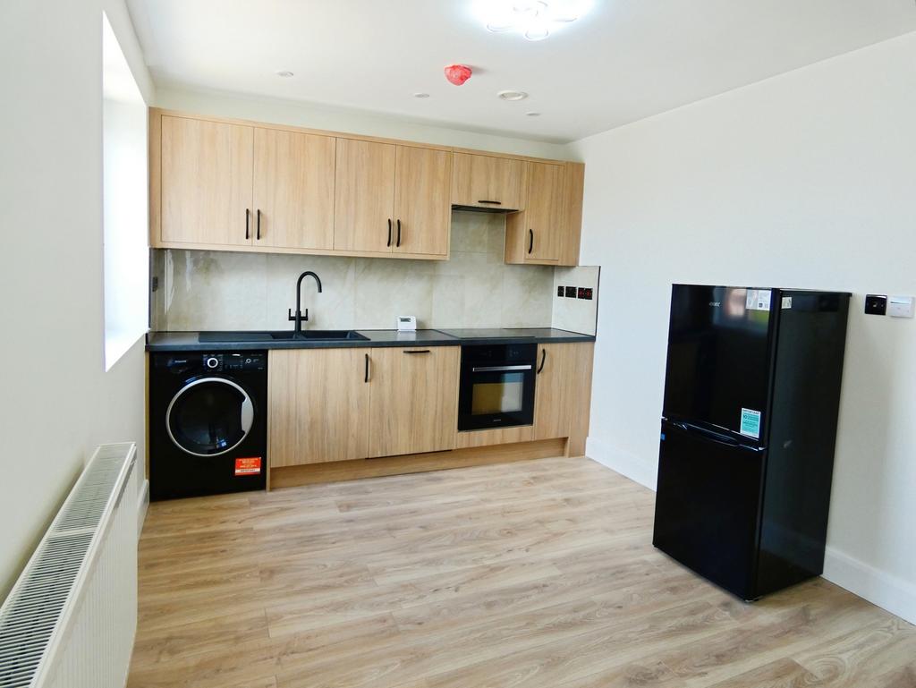 Apartment in CARSHALTON - View 2