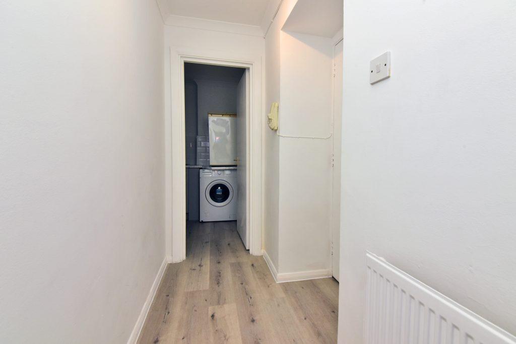 Utility room, utility