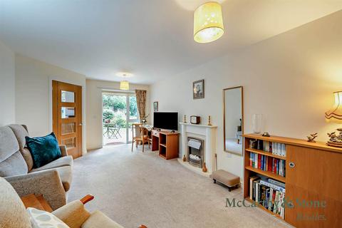 1 bedroom apartment for sale, Dukes Court, Bulford, Wellington