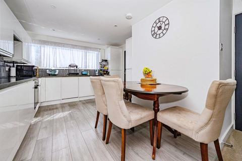 3 bedroom maisonette for sale, Westerdale, Hemel Hempstead