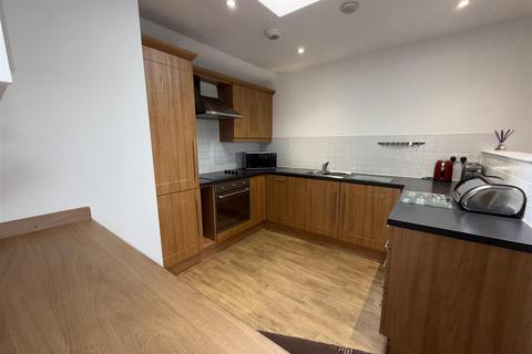undefined, Badgers Rake, Oldham Road, Springhead, Oldham