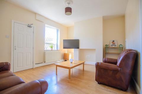5 bedroom terraced house to rent, Portland Street, Lincoln, LN5