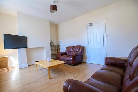 5 bedroom terraced house to rent, Portland Street, Lincoln, LN5