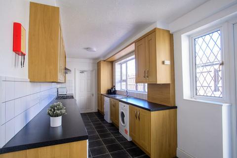 5 bedroom terraced house to rent, Portland Street, Lincoln, LN5