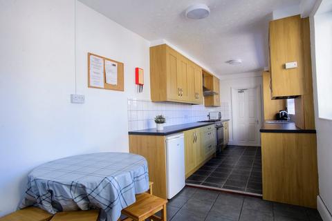 5 bedroom terraced house to rent, Portland Street, Lincoln, LN5