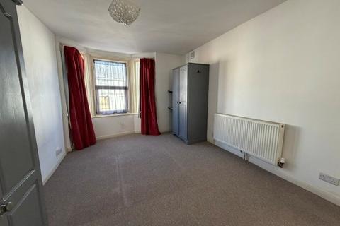 1 bedroom flat to rent, Camden Road, TUNBRIDGE WELLS, TN1