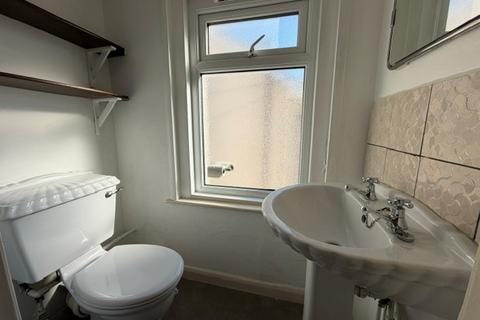 1 bedroom flat to rent, Camden Road, TUNBRIDGE WELLS, TN1