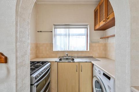 3 bedroom semi-detached house to rent, Epsom and Ewell, KT17