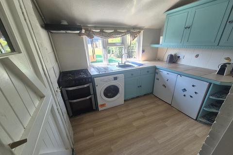 3 bedroom semi-detached house for sale, South Street, Crewkerne, TA18