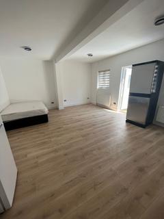 undefined, GROSVENOR ROAD, DAGENHAM, RM8
