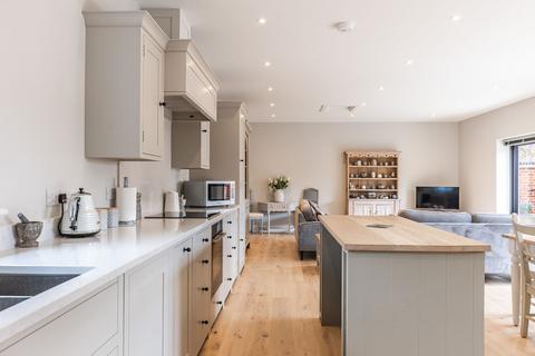 2 bedroom barn conversion for sale, Exquisite Barn Conversion With Stylish Interiors