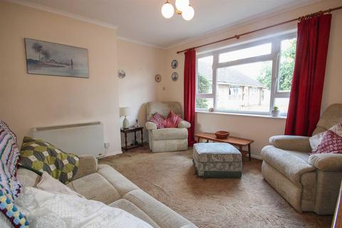 2 bedroom semi-detached bungalow for sale, North Drive, Ely CB7