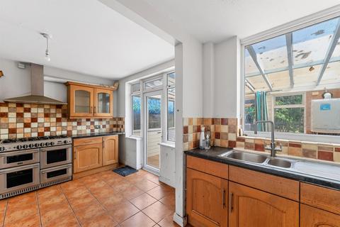 undefined, Kingsbridge Road, Morden