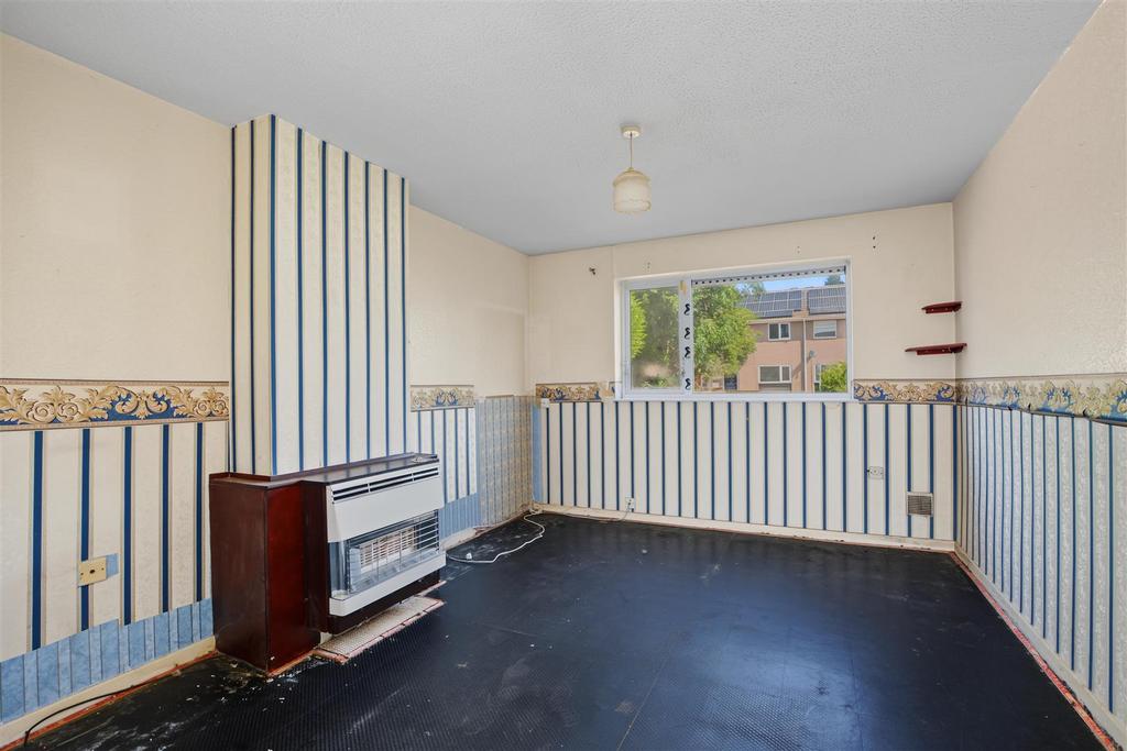 House in Nottingham, Hempshill Vale - View 4