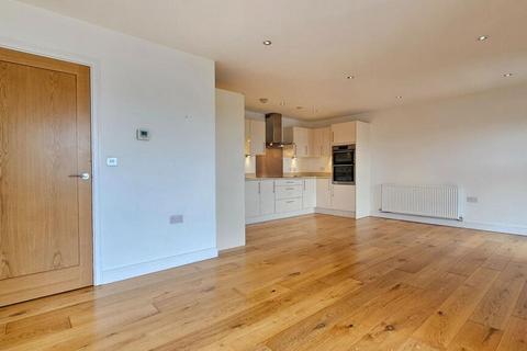 undefined, Flat 19 Southmead House, Kingman Way, Berkshire, RG14 7FY