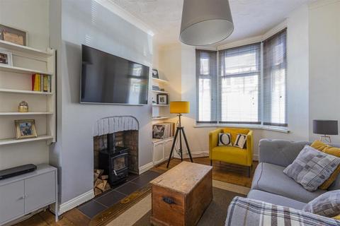 2 bed house for rent in Monmouth Street, CARDIFF
