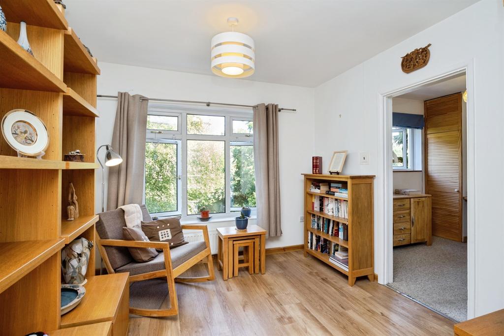 House in Tunbridge Wells, Kent - View 5