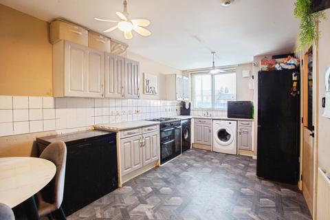 3 bedroom end of terrace house for sale, Rosemary Road, Sheffield, S20