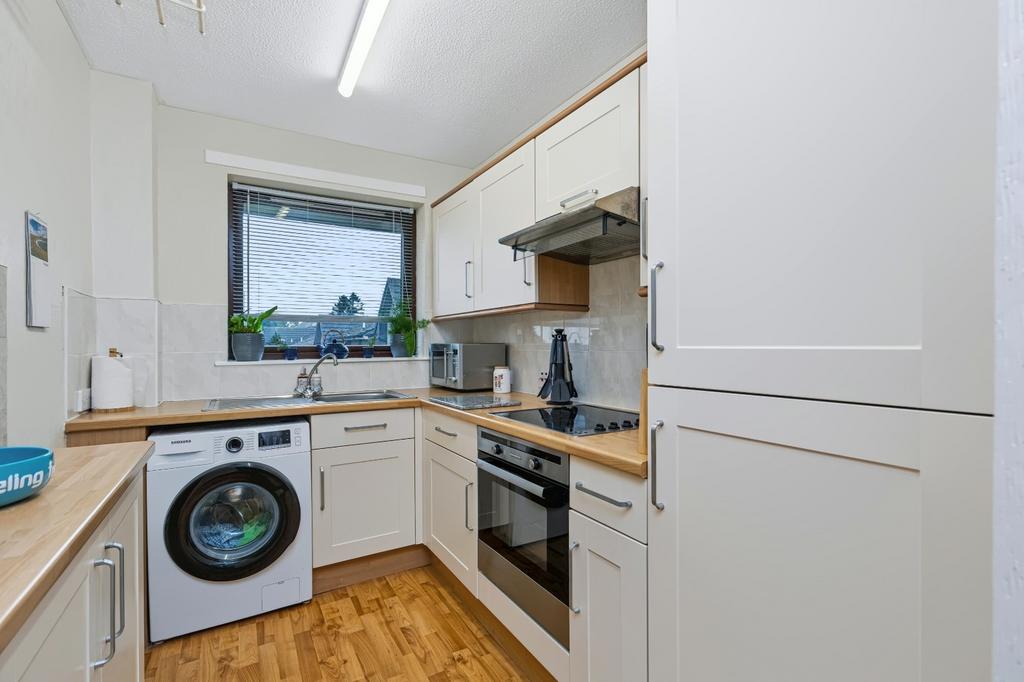 Apartment in City Of Edinburgh - More