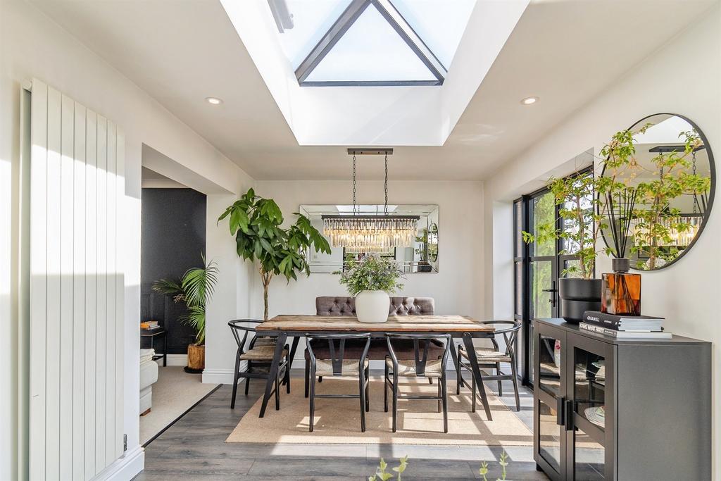 House in Milton Keynes, Kents Hill, Monkston and Brinklow - View 3