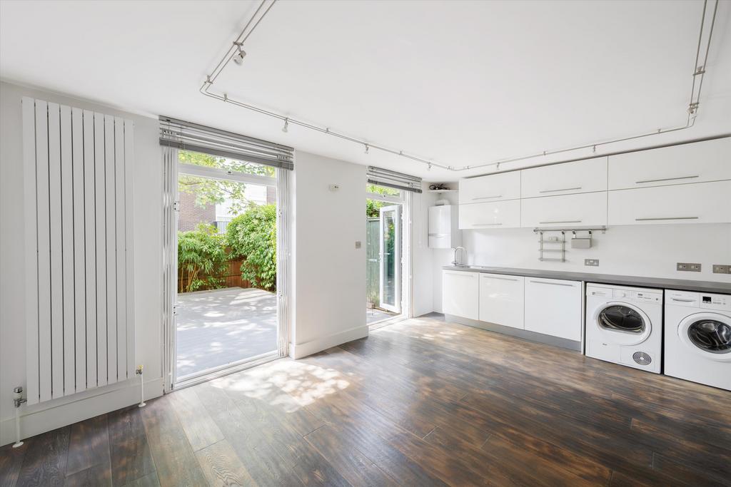 Utility room, utility