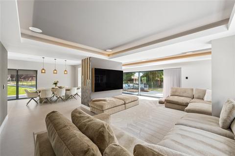 6 bedroom detached house for sale, Ivy House, Knowl Park Gardens, Mirfield, West Yorkshire