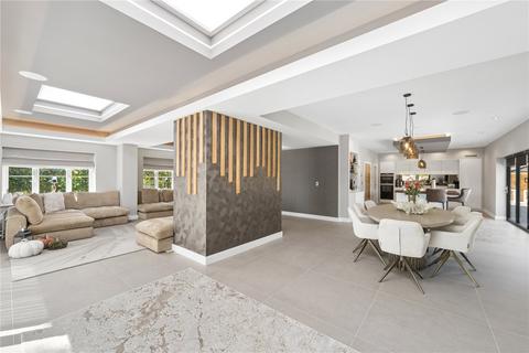 6 bedroom detached house for sale, Ivy House, Knowl Park Gardens, Mirfield, West Yorkshire