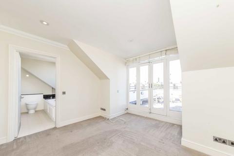 4 bedroom flat to rent, Palace Court, London W2
