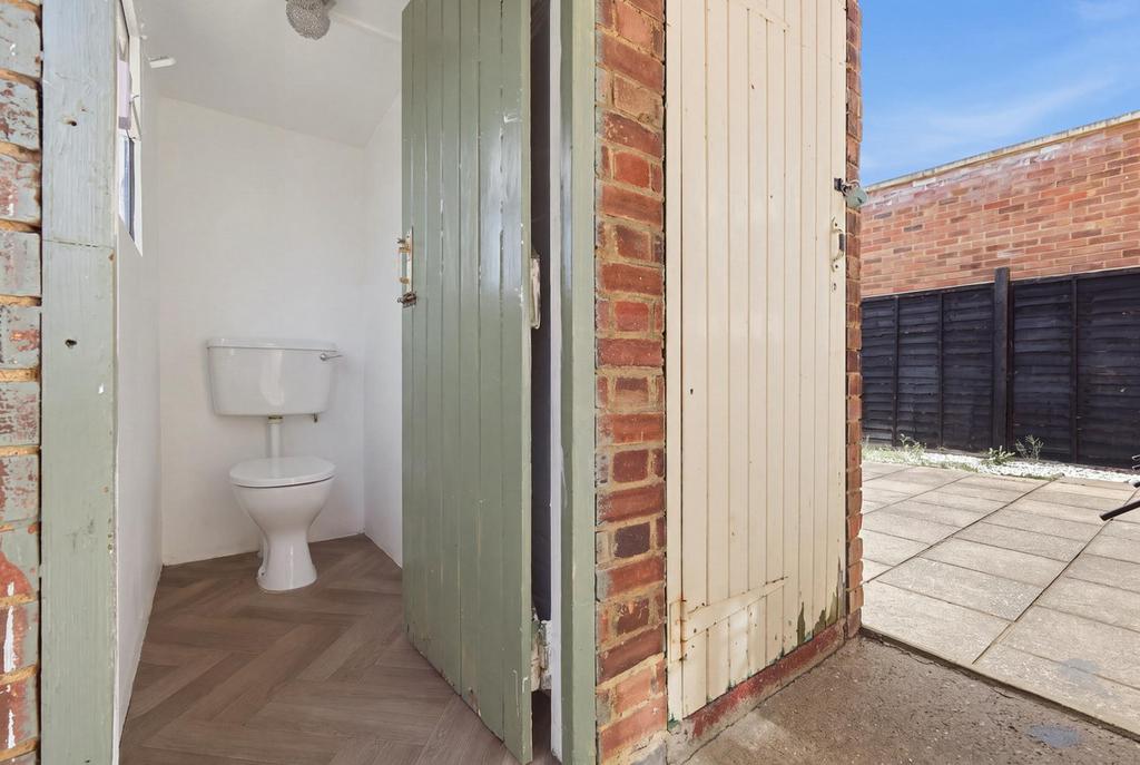 Downstairs toilet