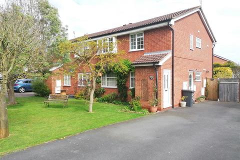 2 bed flat/apartment for rent in Perryfields Close, Redditch