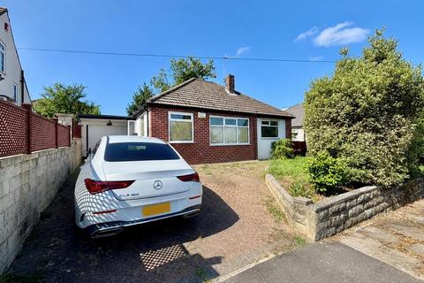 2 bedroom detached bungalow for sale, Welbeck Drive, Bradford BD7