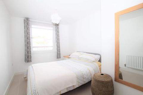 2 bedroom apartment to rent, Newfoundland Way, Bristol BS20