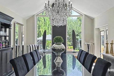 6 bedroom detached house for sale, Chesterfield Road South, Mansfield, NG19