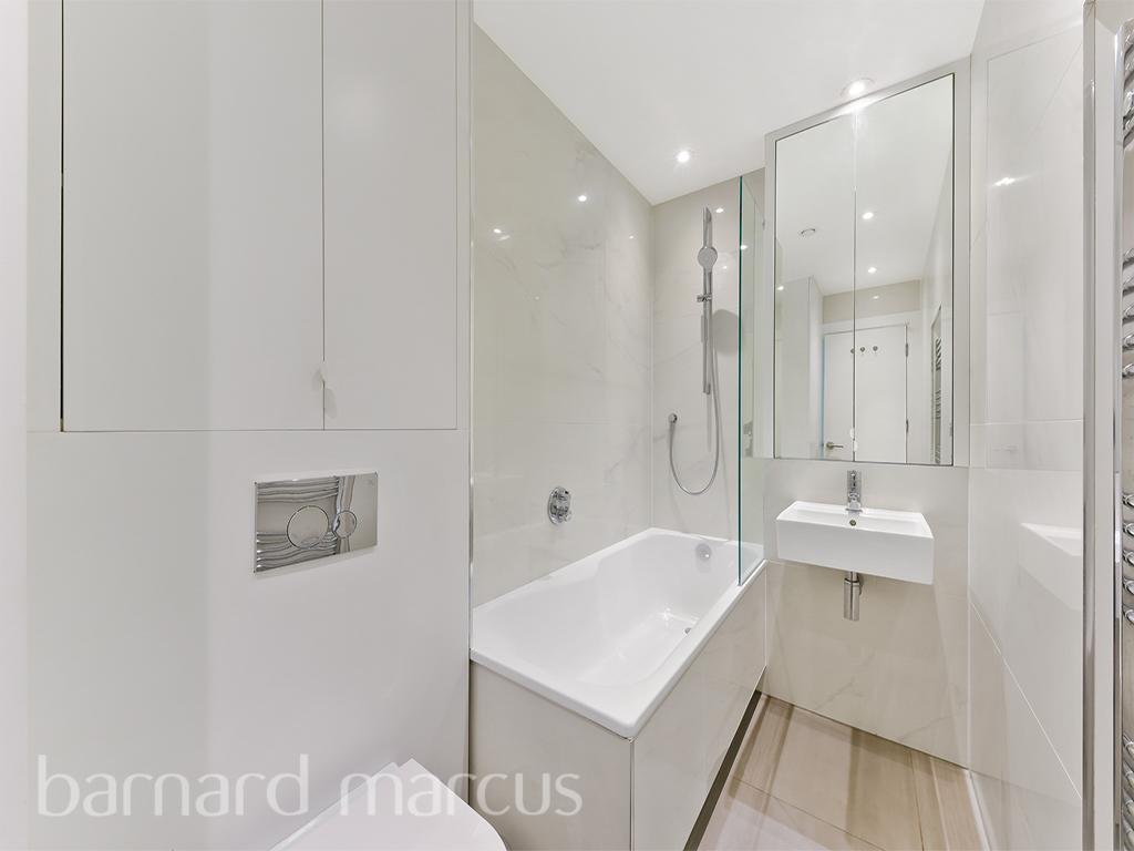 Apartment in LONDON - View 3