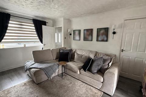 2 bedroom house to rent, Harewood Grove, Bramley, ROTHERHAM