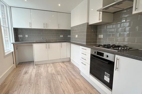 2 bedroom end of terrace house to rent, High Street, Eynsford, DA4 0AU