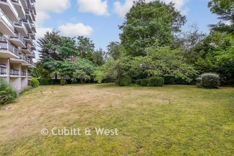 Grange Vale, Sutton, Surrey