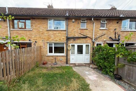 2 bedroom terraced house to rent, Bowland Avenue, Baildon, Shipley, West Yorkshire, UK, BD17
