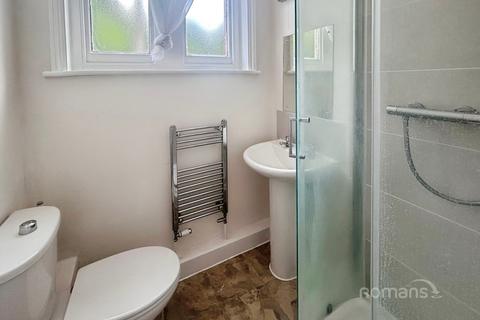 1 bedroom in a house share to rent, Oxford Road, Tilehurst, Reading, RG31