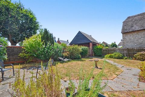4 bedroom detached house for sale, Frome Valley Road, Crossways, Dorchester