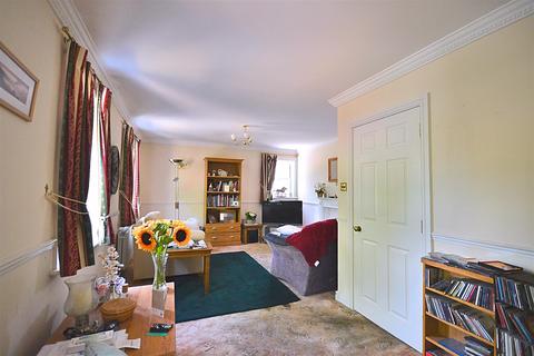 4 bedroom detached house for sale, Frome Valley Road, Crossways, Dorchester
