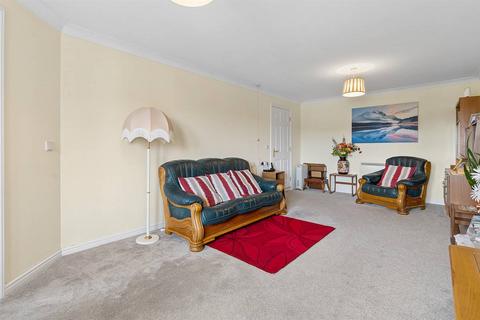 2 bedroom retirement property for sale, Richmond Street, Herne Bay